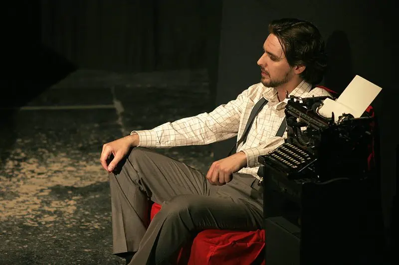 ESPECIALIDAD CREACIÓN TEATRAL Y ARTES ESCÉNICAS. Edición Septiembre 2026.